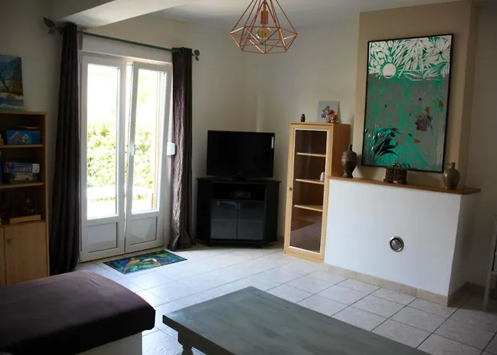 Maison Chaleureuse A La Porte-du-der Avec Jardin Privatif *